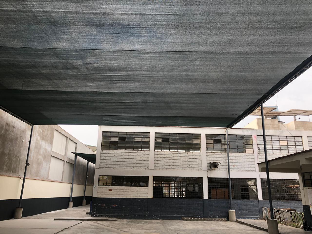 Toldo y cobertura de membrana